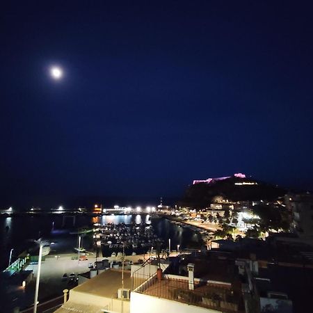 Simonas Home Ideal Para Parejas Águilas Kültér fotó